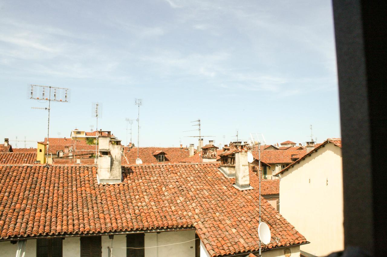 Palazzo Sacco Hostello Fossano Exterior photo